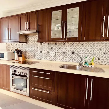 Apartment Renovated Near The Sea