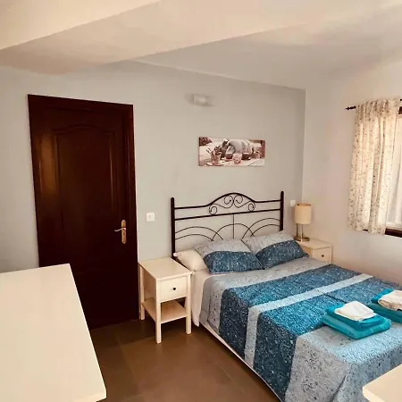 Apartment Renovated Near The Sea